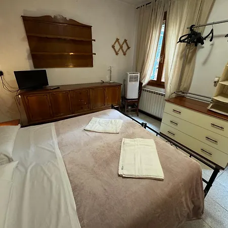 Apartment Comfortable Near Train Station Venice
