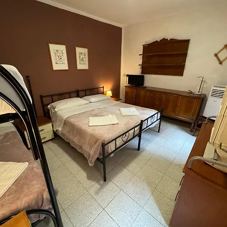 Apartment Comfortable Near Train Station Venice
