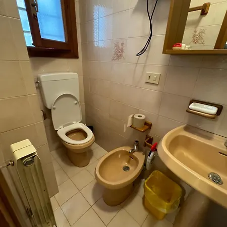 Comfortable Near Train Station