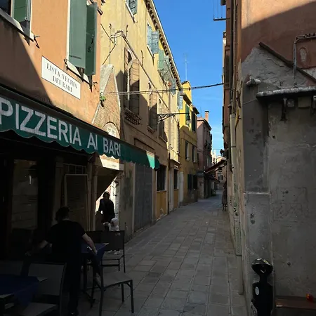 Comfortable Near Train Station