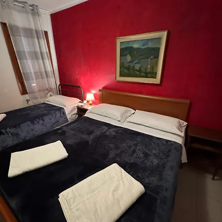 Comfortable Near Train Station