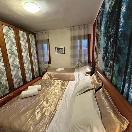 Apartment Atlantis Admiralclass Venice